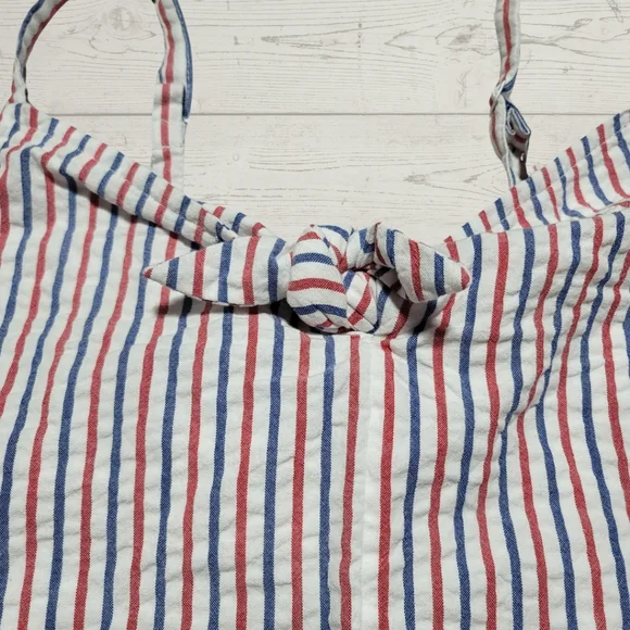 Vineyard Vines Fireworks Stripe Seersucker Romper - Picture 3 of 8